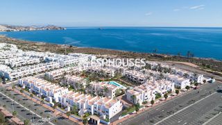 Àtic a San Juan de los Terreros. Apartamentos en 1ª línea directamente en la playa en mar de pulp