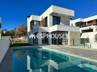 Maison à Golf Bahía. Oferta octubre!!!villa independiente de lujo con vistas al mar