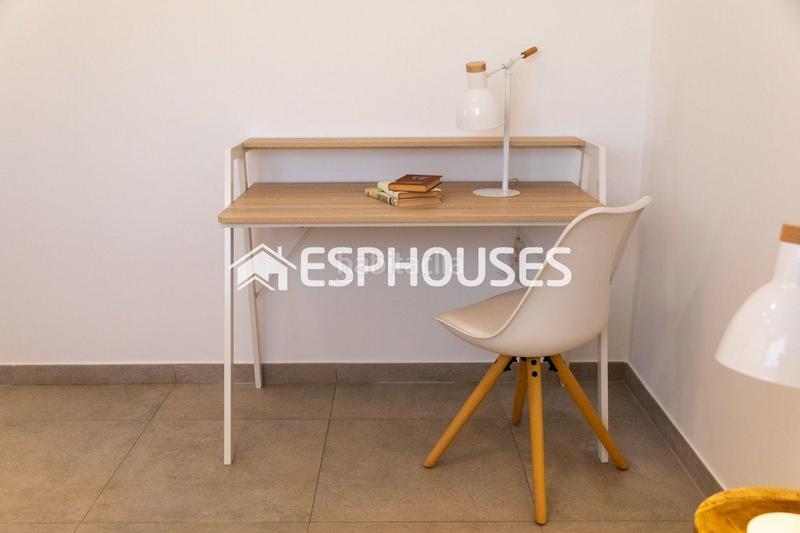 Foto 2e1b1982-db2c-4189-993b-c09bbb967e6c. Erdgeschoss mit heizung parking pool in Noroeste Santa Pola