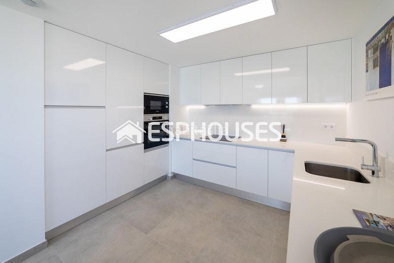 Foto 308959d2-fe37-4bbe-831d-c8de4fef80e6. Erdgeschoss mit heizung parking pool in Noroeste Santa Pola