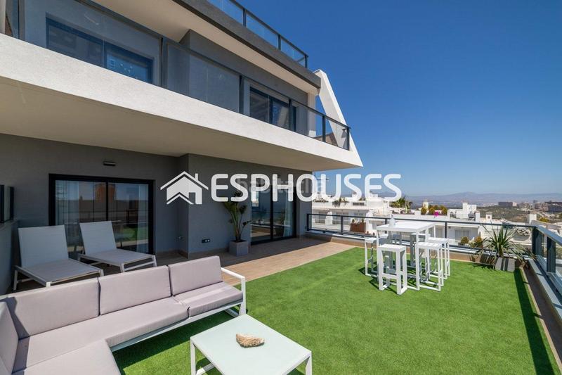 Foto ccff9d72-c829-402a-9641-5296b9542ea8. Erdgeschoss mit heizung parking pool in Noroeste Santa Pola