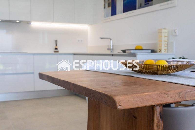 Foto d5a8a6d0-e943-47aa-8fd0-daced0caf29e. Erdgeschoss mit heizung parking pool in Noroeste Santa Pola