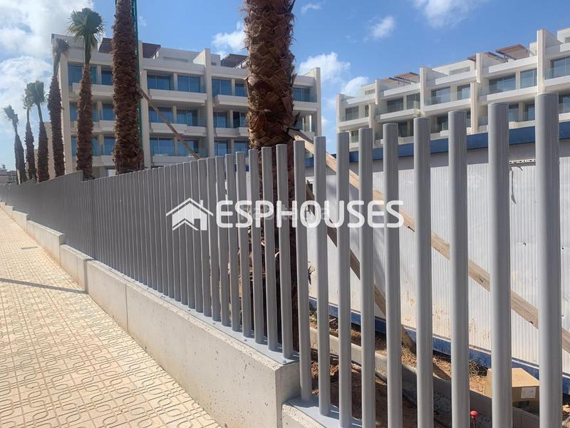 Foto 8b790b99-43d7-4813-b859-59331db80885. Penthouse with parking pool in Villamartín-Las Filipinas Orihuela