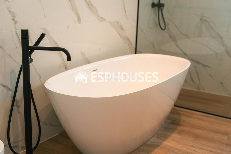 Foto 4fed341a-f0f6-4bc4-9833-656b5891107e. Casa amb aparcament piscina a Pinoso