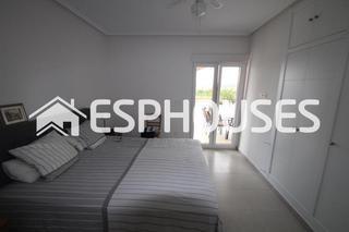 Maison à Pinoso. Villa en pueblo tipico español