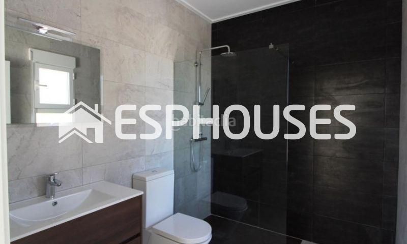 Foto a9f311c5-a627-4bbc-bd04-cdbe0a0f68cc. Casa amb aparcament piscina a Pinoso