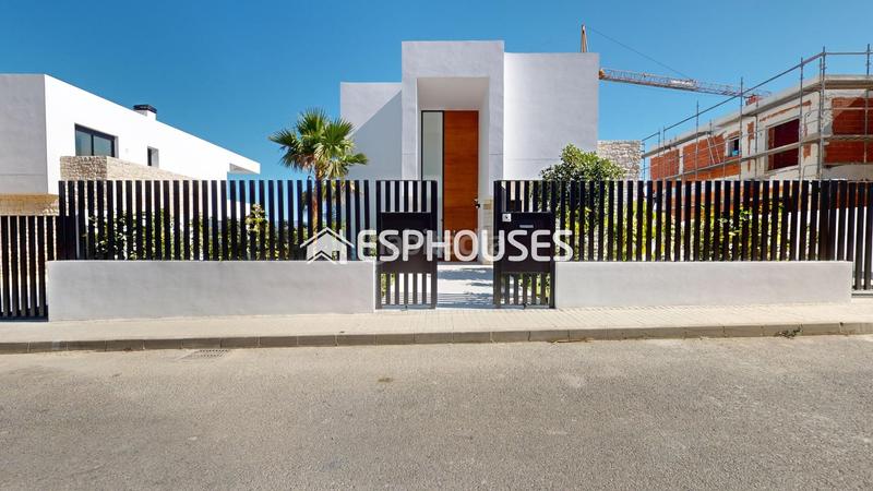 Foto 03c16292-c774-49a4-8394-63200c755658. Casa con parcheggio piscina in Pueblo Calp