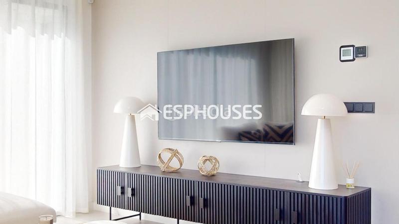 Foto 143d9e8b-3aad-467b-99fd-313ea6b1d0c4. Casa con parcheggio piscina in Pueblo Calp