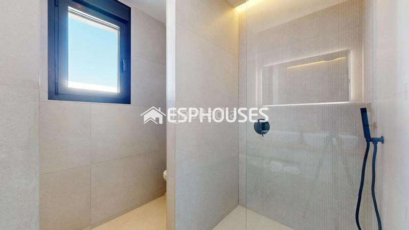 Foto 2fa7b695-4316-48a3-b13a-eb53e5bc5ce2. Casa con parcheggio piscina in Pueblo Calp