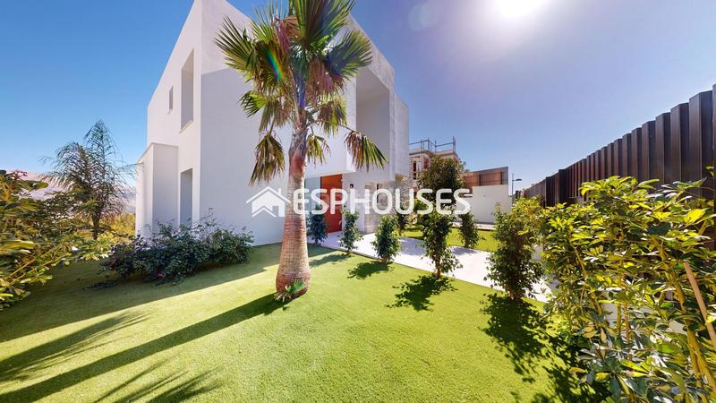 Foto ef545383-07d3-4c9d-a795-b95eff9e148a. Casa con parcheggio piscina in Pueblo Calp