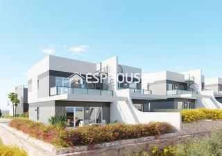 Maison jumelée à Balcón de Finestrat-Terra Marina. Chalet pareado de obra nueva en el balcón de finestrat