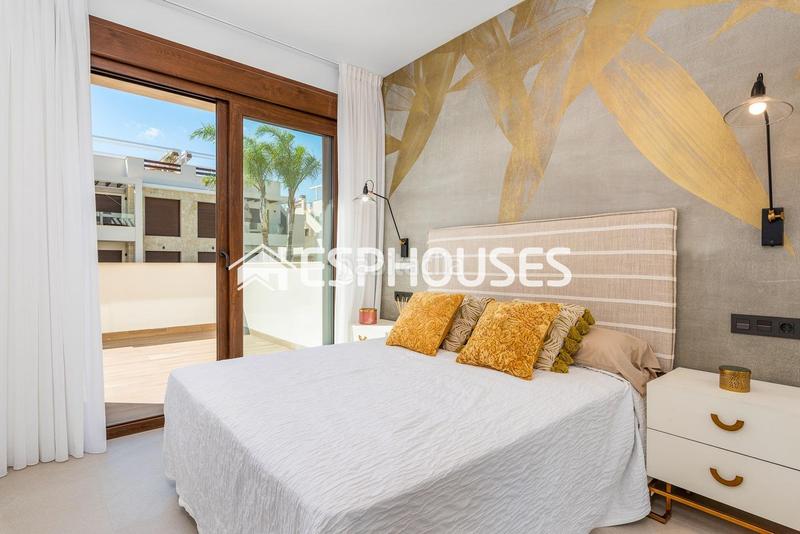 Foto e048b7ff-afc3-47a4-9ea0-5acf2e143be7. Planta baja apartamento en planta baja en los balcones en Torrevieja