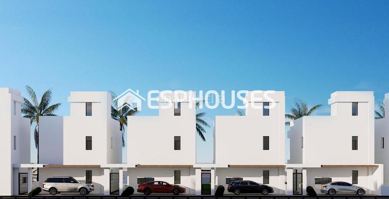 Foto 90aa11b9-5899-42c0-8343-d0938f074d4a. Towny house with parking pool in Orihuela ciudad Orihuela