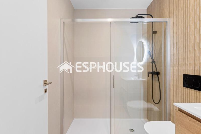 Foto dd33a711-b1f5-4683-a0d5-fd588d64fbce. Àtic amb piscina a Benijófar