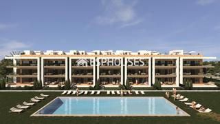 Erdgeschoss in Las Lomas de Rame-Bahía Bella. Apartamento de obra nueva, en planta baja con jardín, junto a la