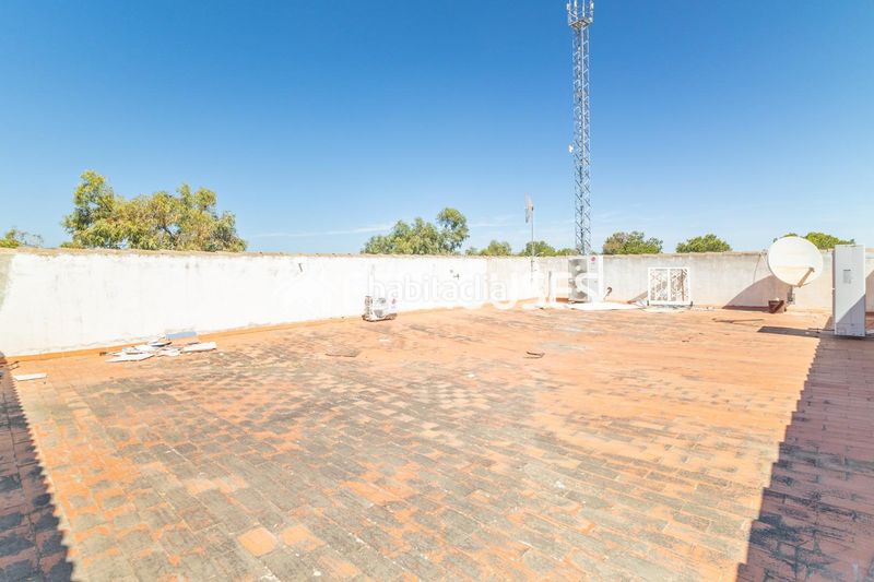 Foto 232e4883-88a7-4e43-bc49-49fb07b9c8c2. Local comercial a San Fulgencio