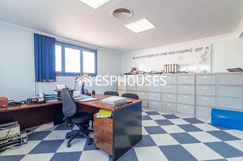 Foto b545e311-a5ed-43c4-978e-cf34deabae33. Local comercial a San Fulgencio