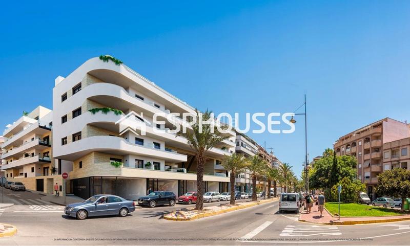 Foto 754591df-a544-43e5-99c7-ba6ff3318699. Appartamento con piscina in Avenida Habaneras - Curva de Palangre Torrevieja