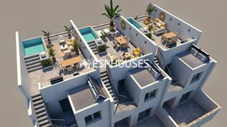 Maison jumelée à Torre de la Horadada. Adosados adosados en torre de la horadada, a 100m de la playa.