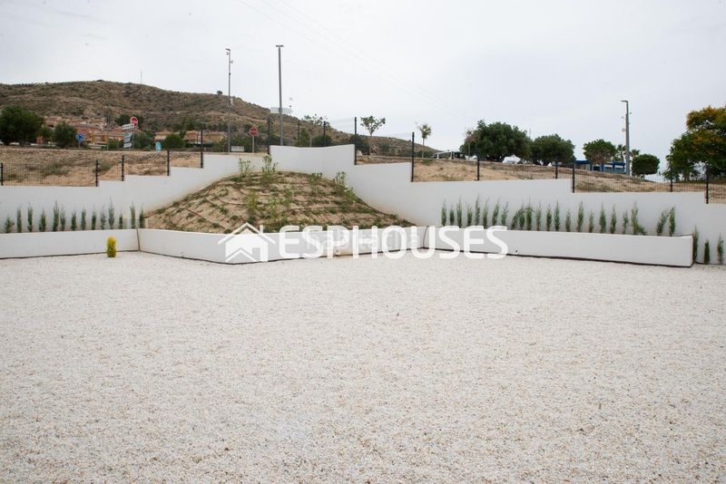 Foto 1ea936ba-d48b-425a-b11b-79ede624d974. Casa amb aparcament piscina a Busot