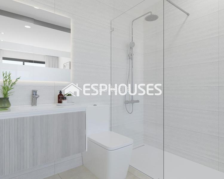 Foto 3ce044b5-8f70-4599-b80f-2d8afb27c751. Casa aparellada amb aparcament piscina a Los Balcones-Los Altos Torrevieja