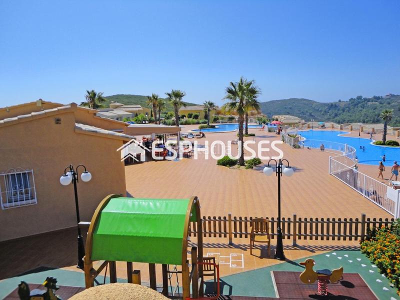 Foto e9721aad-b4d2-4fad-82f2-104db4ff0c89. Erdgeschoss mit pool in Cumbre del Sol Poble Nou de Benitatxell (el)