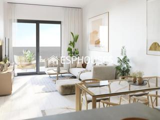 Apartamento en Las Piscinas Naturales. Apartamento de 2 dormitorios a sólo 160 metros de la playa del c