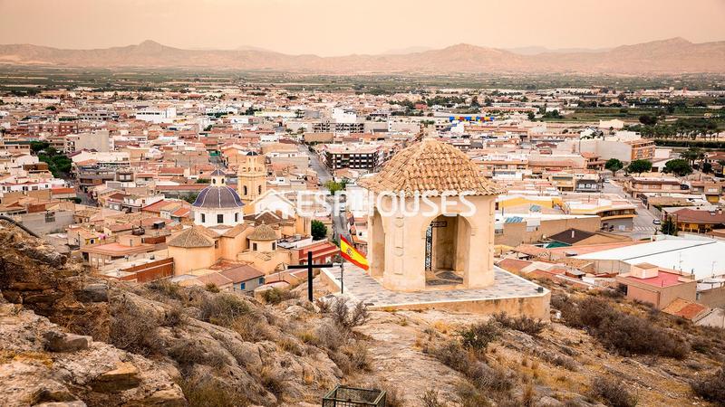 Foto cd988723-7981-4d87-8a5f-702bbc40b781. Casa pareada . en Cox