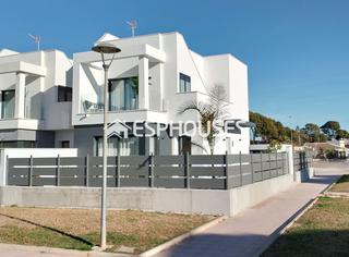 Casa a Santiago de La Ribera. Villa de obra nueva en santiago de la ribera, san javier