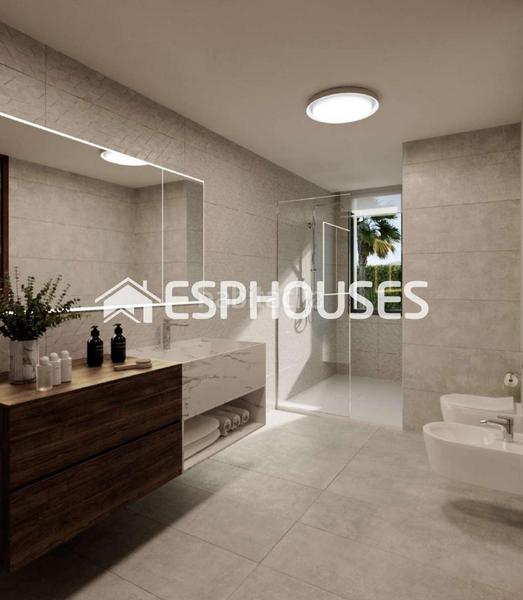 Foto 7deb7a16-e40d-4d9f-832b-95c4c71ac9b9. Casa amb aparcament piscina a Golf Bahía Finestrat