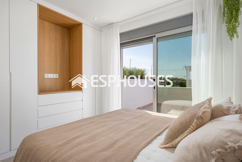 Foto 427ea644-c0ab-42e2-aed7-21c19b13c827. Casa amb aparcament piscina a Las Lomas de Rame-Bahía Bella Alcázares (Los)
