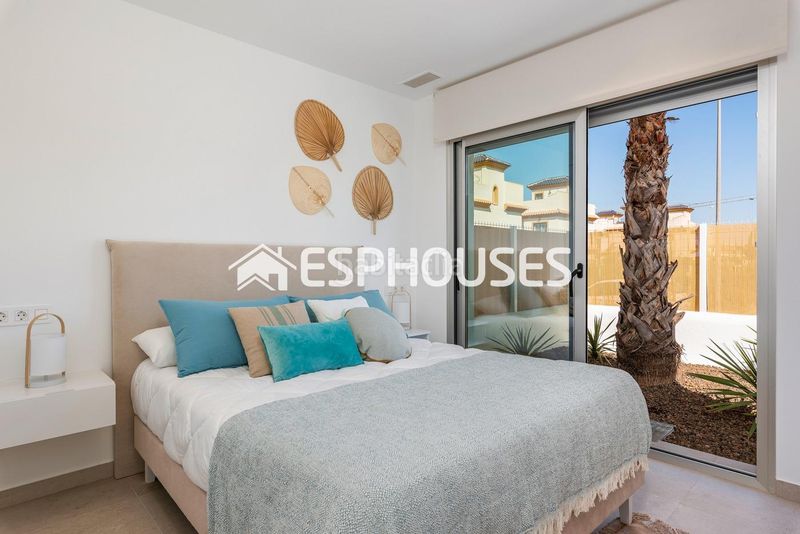 Foto 58e6a729-7ae5-49f3-8bde-93289c5f8a0e. Casa amb aparcament piscina a Las Lomas de Rame-Bahía Bella Alcázares (Los)