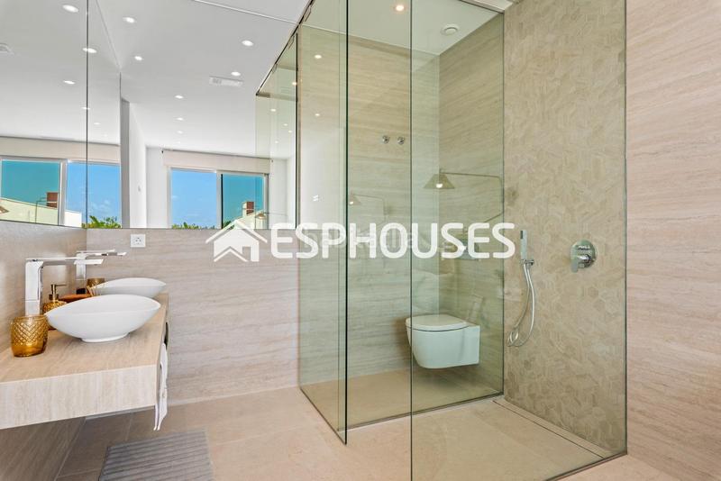 Foto e072b6f1-0830-4074-a44e-d736a4623ce0. Casa con parcheggio piscina in Benijófar