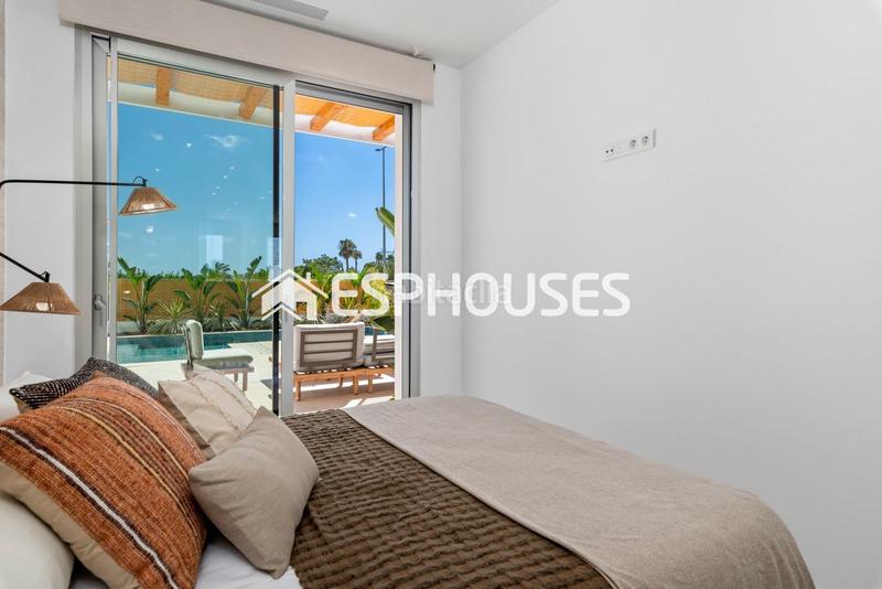 Foto ec7bd76b-e3d6-4ec6-b66f-ccb96668b5c2. Casa con parcheggio piscina in Benijófar