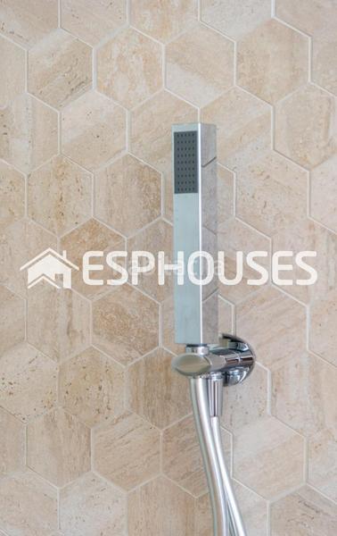 Foto fd99d382-0a41-4f6d-813c-df45988bf324. Casa con parcheggio piscina in Benijófar