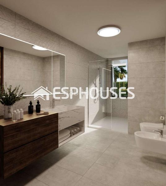 Foto e1feb817-23cb-44a3-8a1c-142b0d5f1d80. House with heating parking pool in Golf Bahía Finestrat