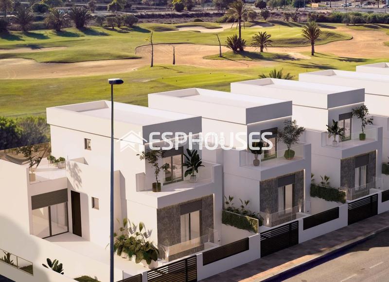 Foto 5bddd04c-7852-432c-aed5-03bb8b181a53. Maison jumelée avec parking piscine dans Las Lomas de Rame-Bahía Bella Alcázares (Los)