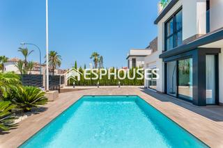 Casa a Playa Honda-Playa Paraíso. Villa independiente, llave en mano, cerca de playa honda mar men