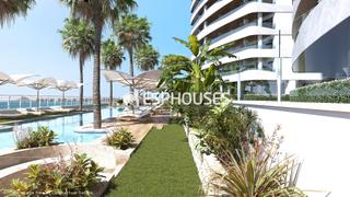 Etagenwohnung in Entremares. Apartamento de obra nueva, de 3 dormitorios, en primera línea de