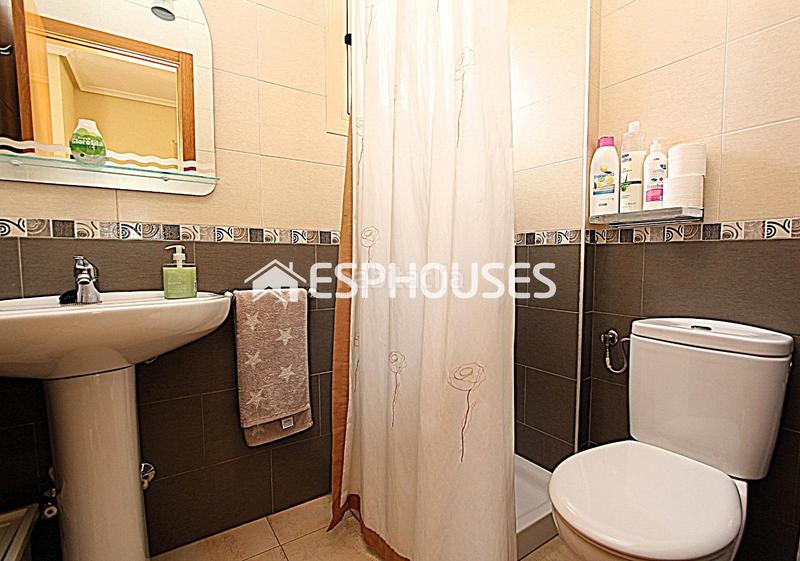 Foto 2448b883-75ef-4c51-9146-f63332b9b007. Casa con parcheggio piscina in Los Secanos Guardamar del Segura