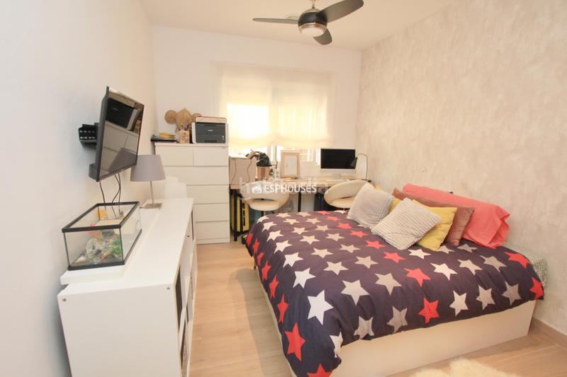 Foto 825c35e5-d217-438e-b4a0-fbf9608dc77a. Appartement avec chauffage parking piscine dans L´Olla Altea