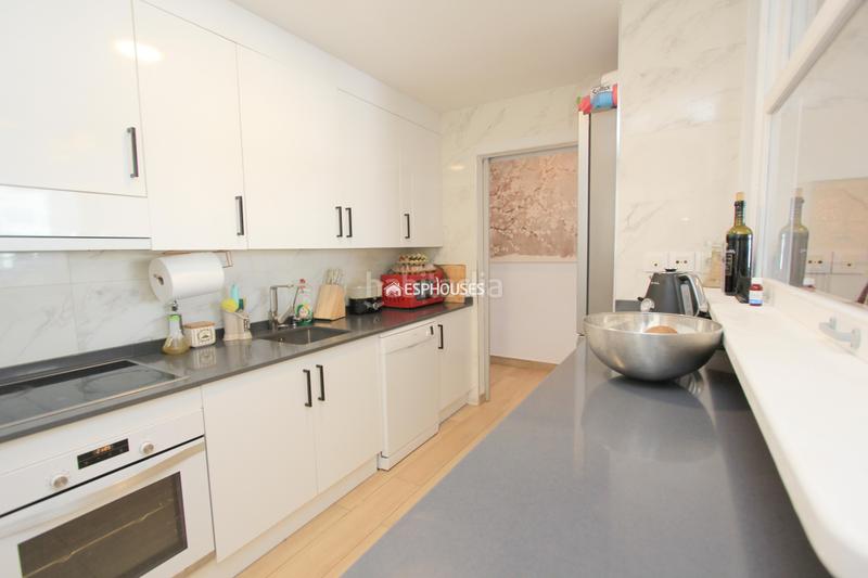 Foto f8d23115-d625-4a96-9787-3714e23a58be. Appartement avec chauffage parking piscine dans L´Olla Altea