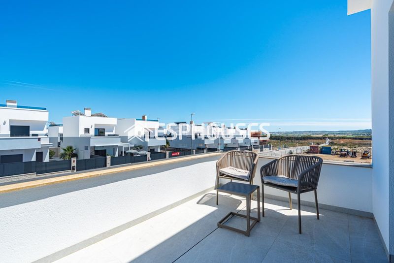 Foto b85eb2bd-949c-42e9-9218-336a7da6ca90. Casa amb aparcament piscina a Desamparados - Hurchillo - Torremendo Orihuela
