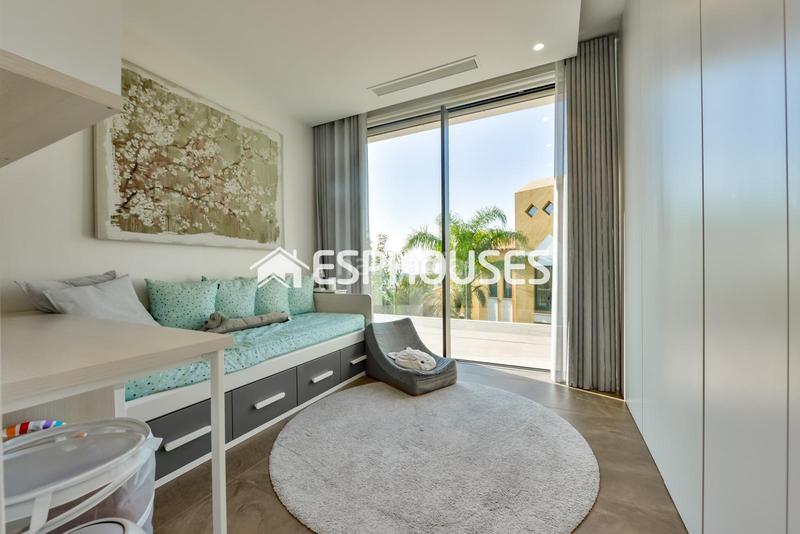 Foto 336b129d-5563-414f-b3fc-47fb0a55ce34. Casa amb calefacció aparcament piscina a Golf Bahía Finestrat