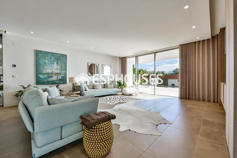 Foto 50da1c47-3971-4953-9087-ac9a3751e2d1. Casa amb calefacció aparcament piscina a Golf Bahía Finestrat