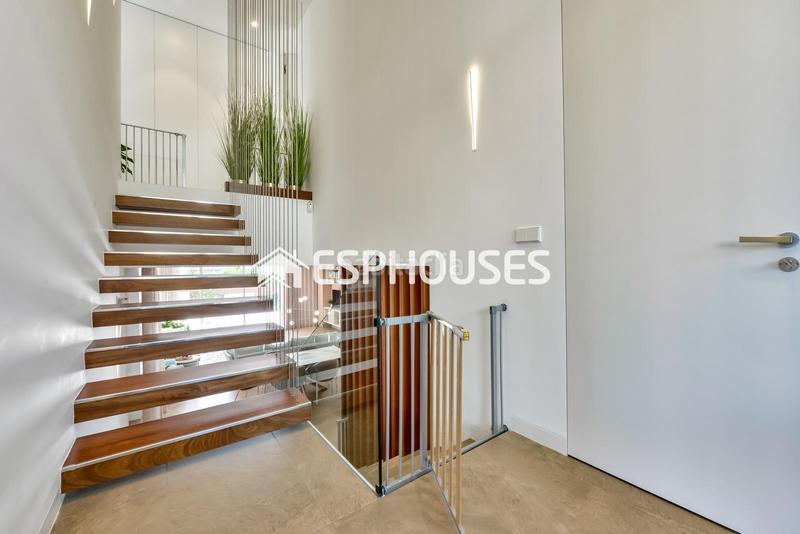 Foto d27d0d4d-6c6e-44cf-9e44-e6a6ffaaca76. Casa amb calefacció aparcament piscina a Golf Bahía Finestrat