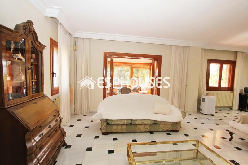 Foto 01a31948-cd2c-4639-945f-5681a195ac03. Casa con riscaldamento parcheggio piscina in Varadero Nucia (la)