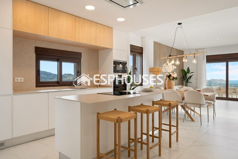 Foto 47d7a550-3ea0-4619-afd6-2532d196515c. Casa amb aparcament piscina a Casco urbano Polop