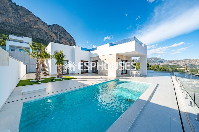 Foto 686c6e62-2162-4dee-8230-8639365c0086. Casa amb aparcament piscina a Casco urbano Polop