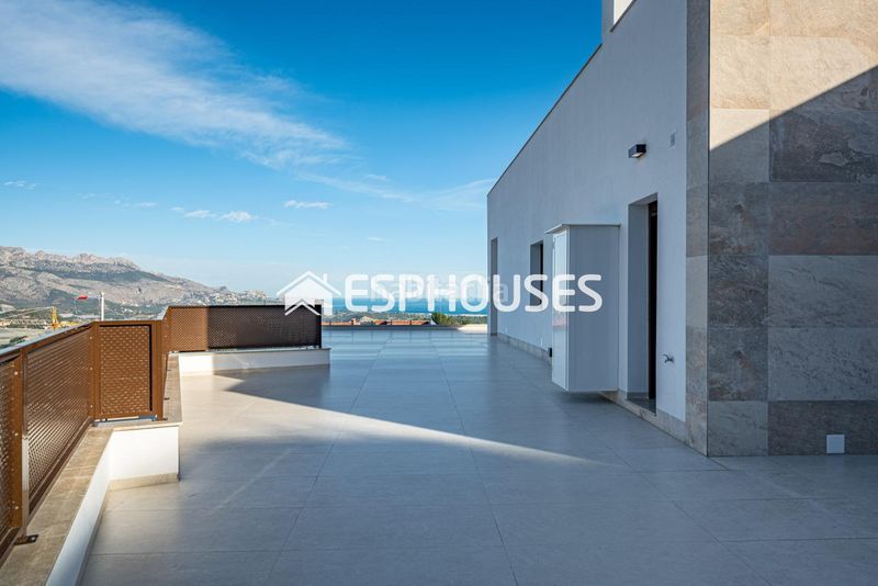 Foto 8dcd1dce-f718-4260-a9b4-0087b6d25c94. Casa amb aparcament piscina a Casco urbano Polop